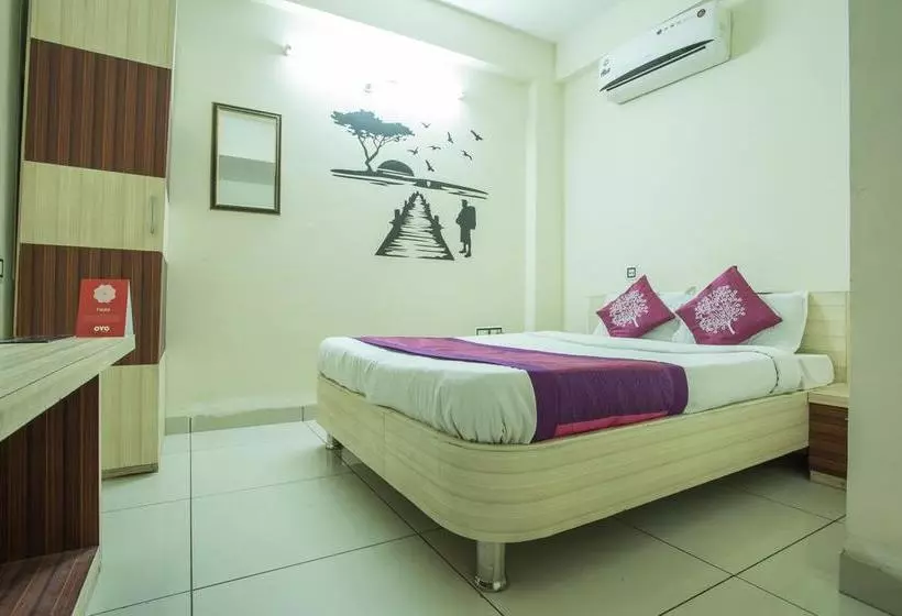 ホテル Mehar Residency