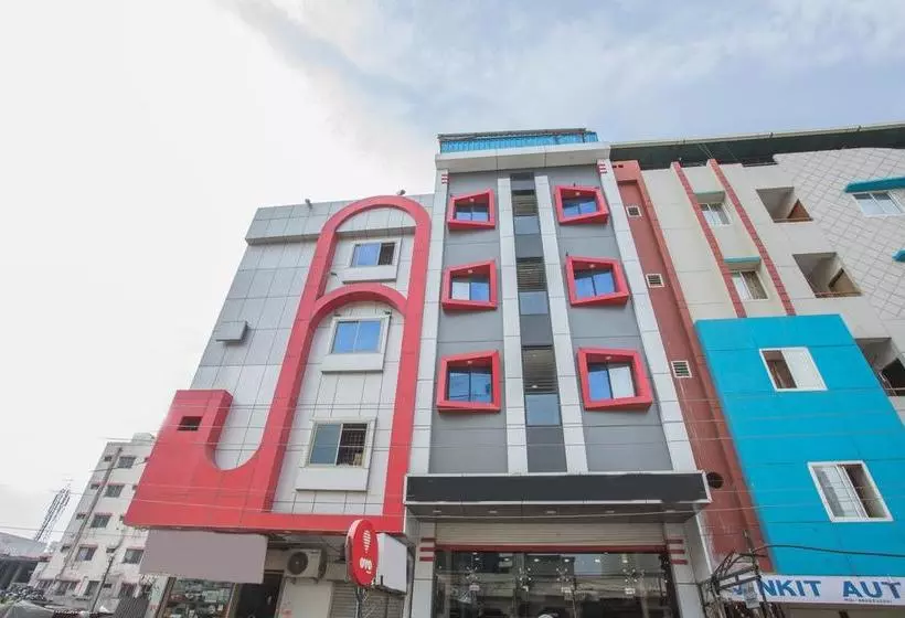 ホテル Mehar Residency
