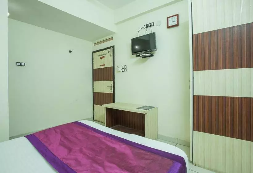 ホテル Mehar Residency