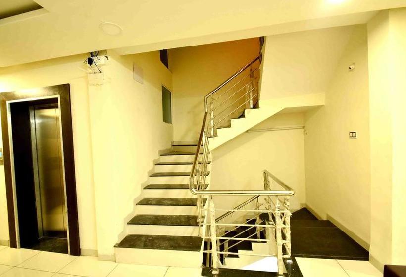 בית מלון כפרי Mehar Residency