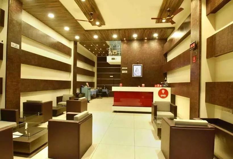 ホテル Mehar Residency