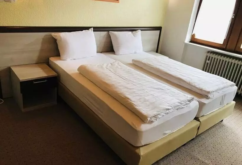 Hotelli Restaurant Kastel