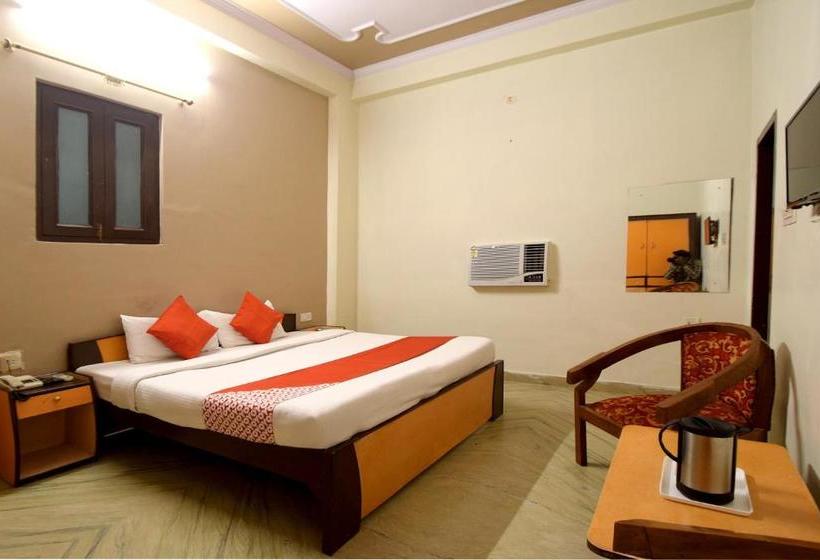 בית מלון כפרי Sky Inn