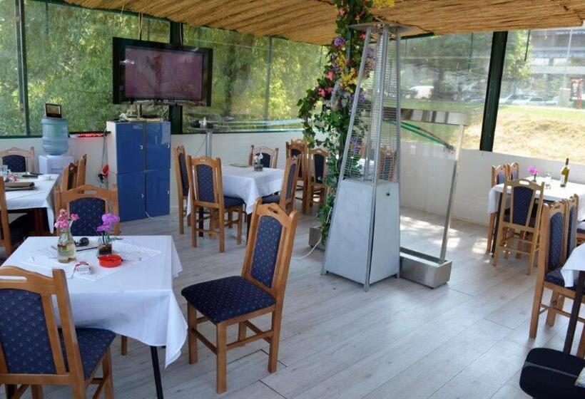 هاستل Splav Guest Hause Gusar