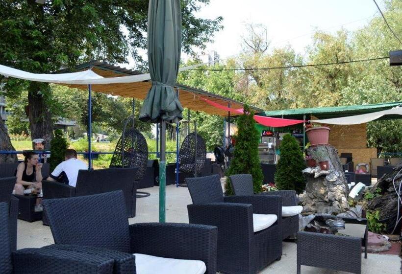 هاستل Splav Guest Hause Gusar