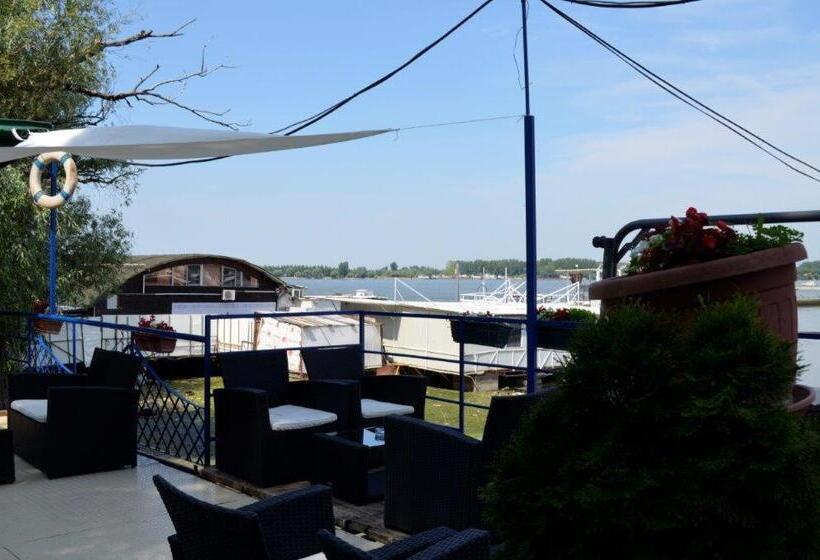 هاستل Splav Guest Hause Gusar