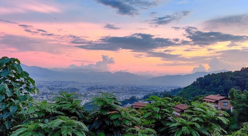 تختخواب و صبحانه Shivapuri Heights Cottage