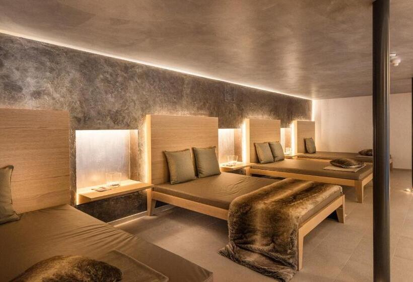 ホテル Fayn Garden Retreat