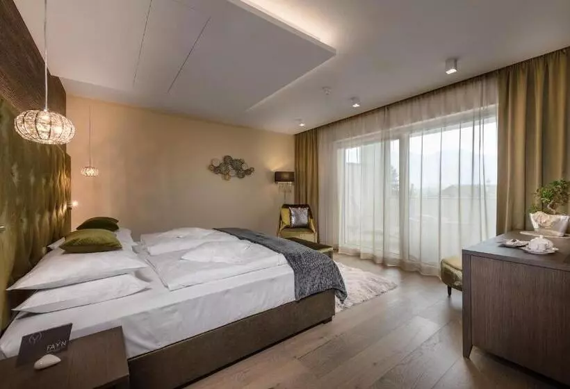 Hotelli Fayn Garden Retreat