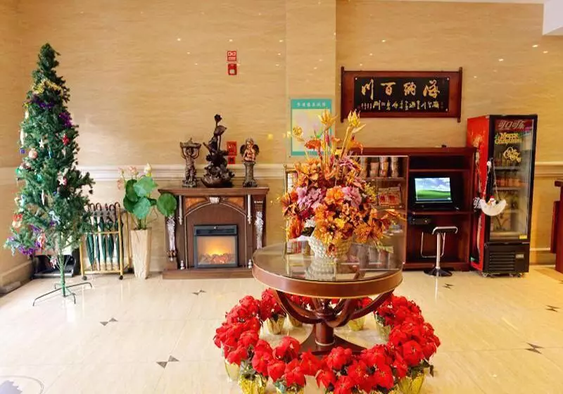 Hotelli Greentree Inn Jiaxing Zhapu Jiulong Mountain Express