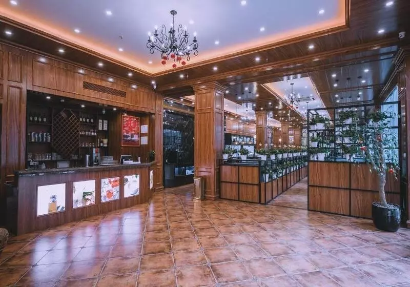 Hotelli Greentree Inn Jiaxing Zhapu Jiulong Mountain Express