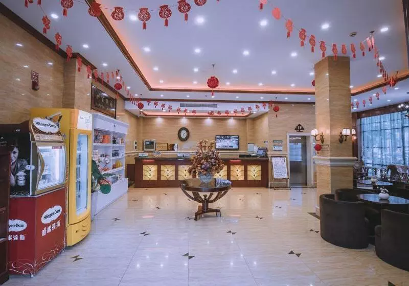 Hotelli Greentree Inn Jiaxing Zhapu Jiulong Mountain Express