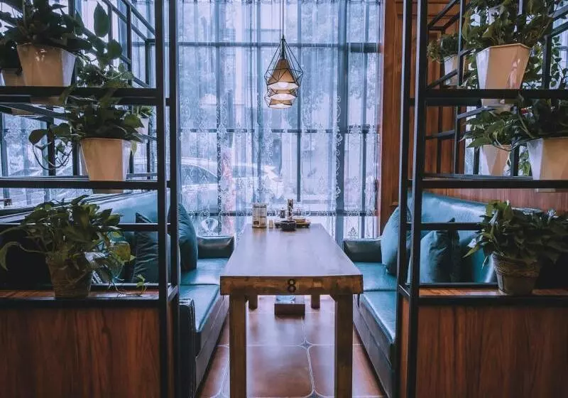 Hotelli Greentree Inn Jiaxing Zhapu Jiulong Mountain Express