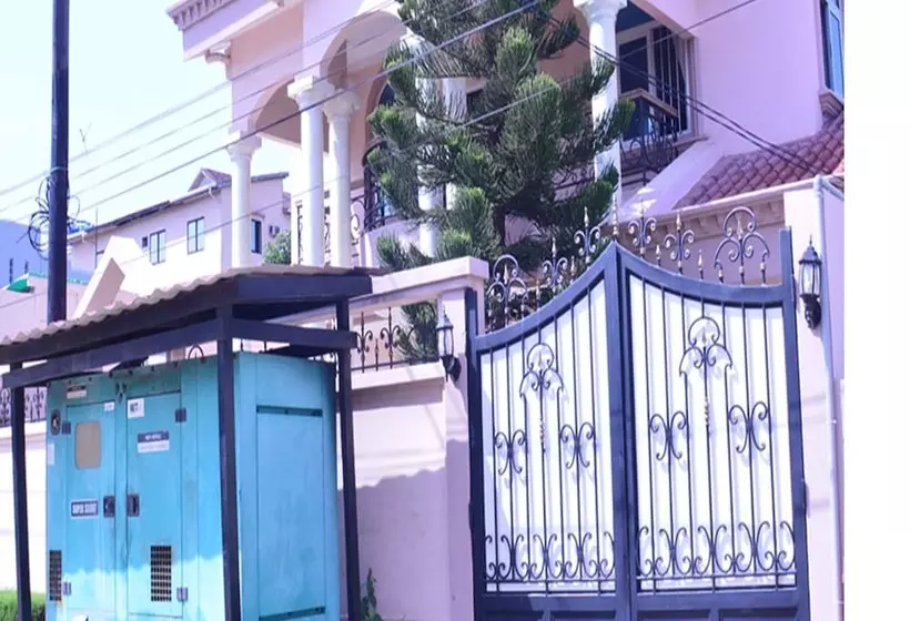 هتل Hôtels Résidences Easy