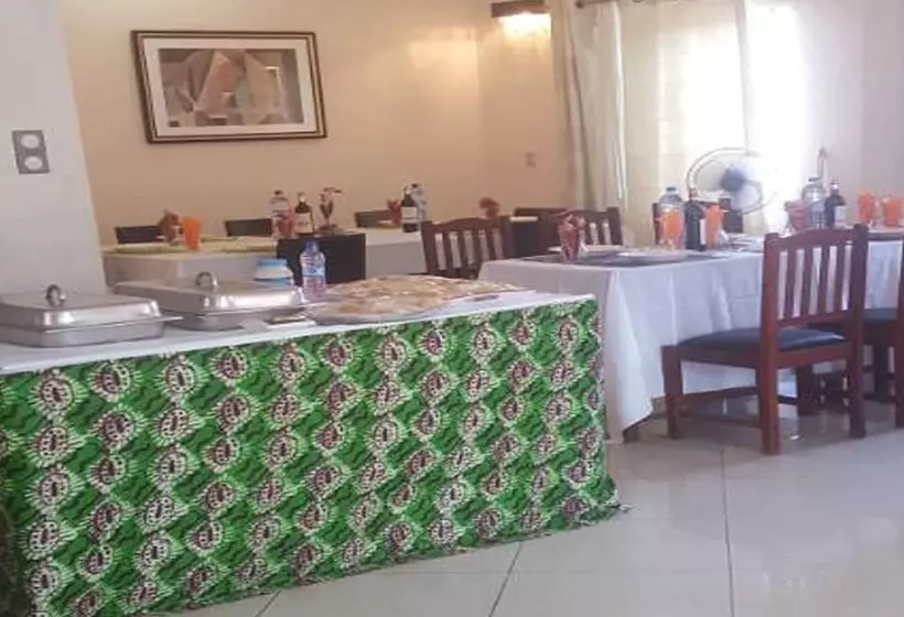 هتل Hôtels Résidences Easy