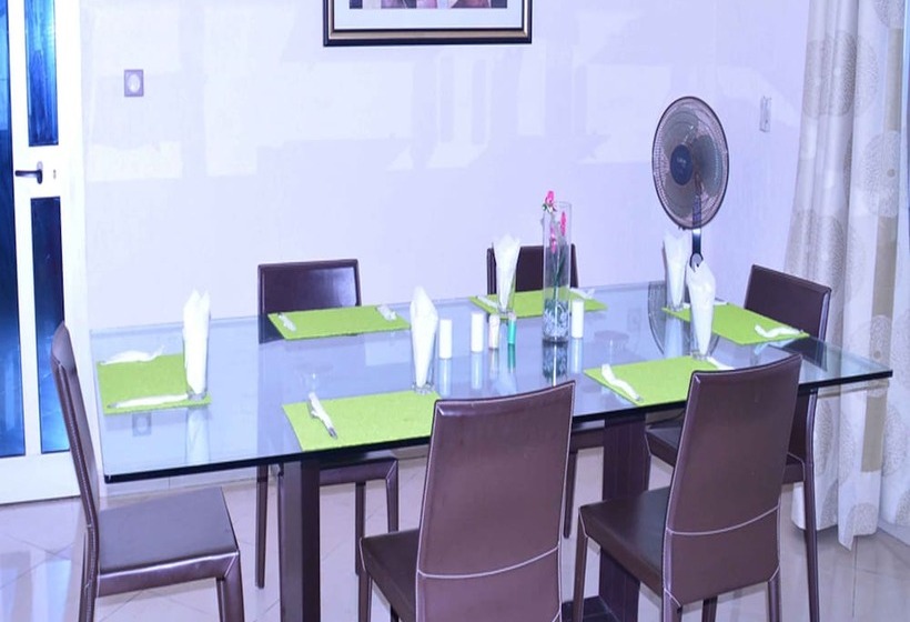 هتل Hôtels Résidences Easy