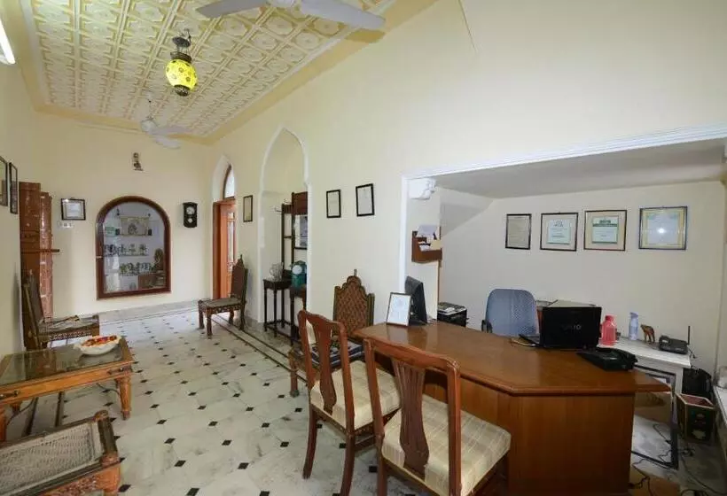 هتل Jaswant Bhawan