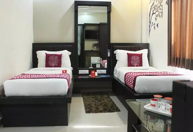 ホテル Oyo Rooms Durgakund