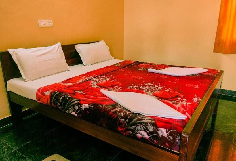 Hotel Srinivasa Residency
