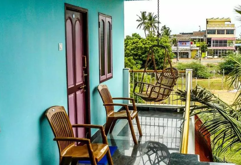 ホテル Srinivasa Residency