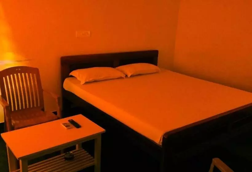 ホテル Srinivasa Residency