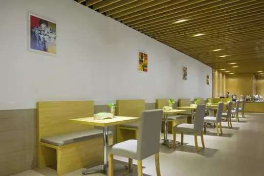Motel Shunde Daliang Pedestrian Street Qinghuiyuan
