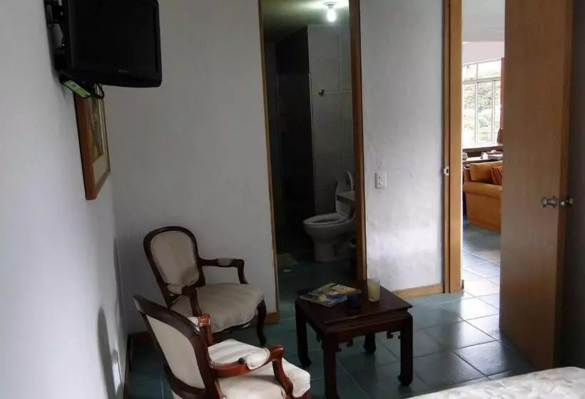 Retkeilymaja Familiar El Remanso Del Agua