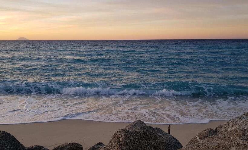 ベッドアンドブレックファースト San Carlo Terrazzo Sul Mare Con Ristorante E Pizzeria