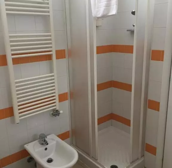 Aamiaismajoitus (B&B) Affittacamere Italia Leonardo