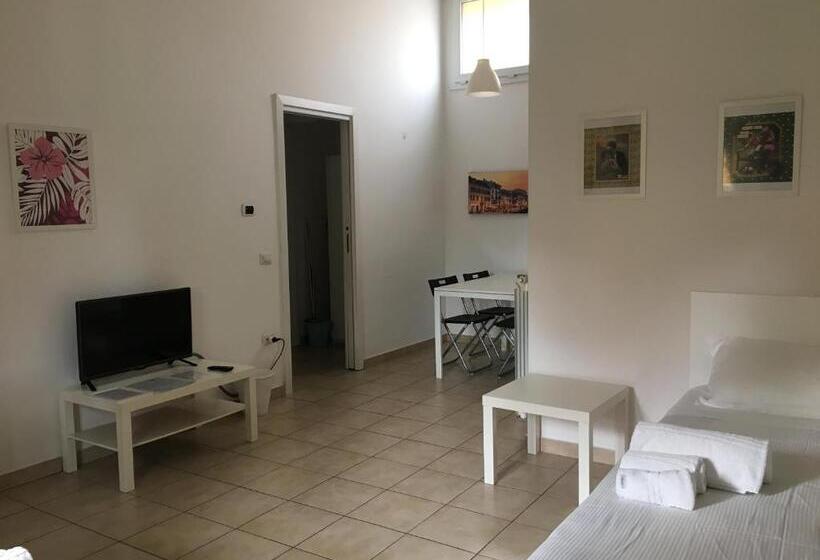 Bed and Breakfast Affittacamere Italia Leonardo