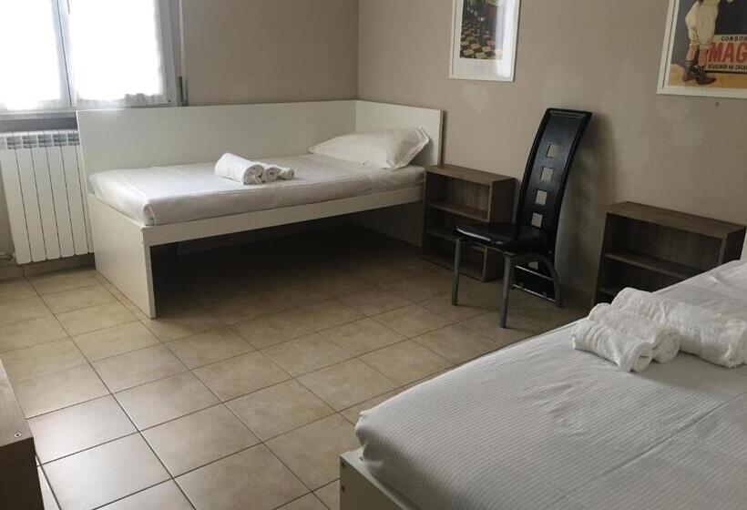 Bed and Breakfast Affittacamere Italia Leonardo