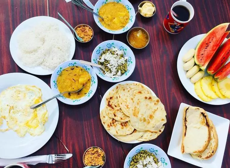 تختخواب و صبحانه Grand Villa