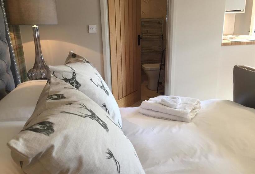 تختخواب و صبحانه Nether Glenny Cottages