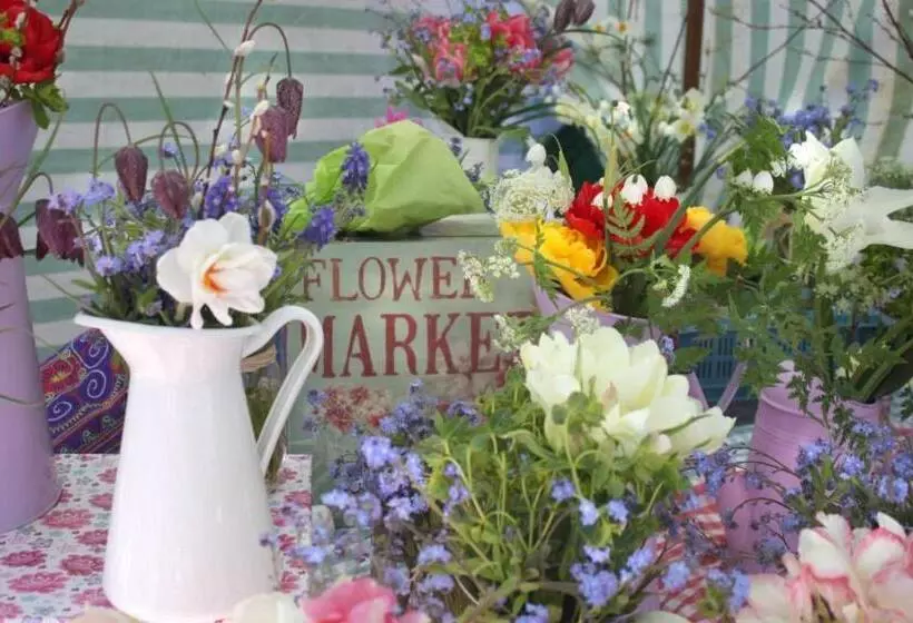 ベッドアンドブレックファースト Yeats Lodge