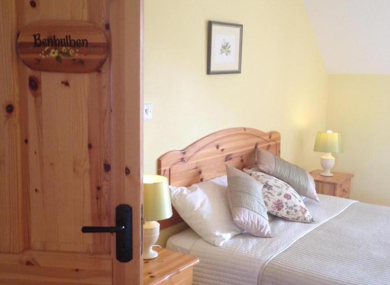 Bed and Breakfast Yeats Lodge