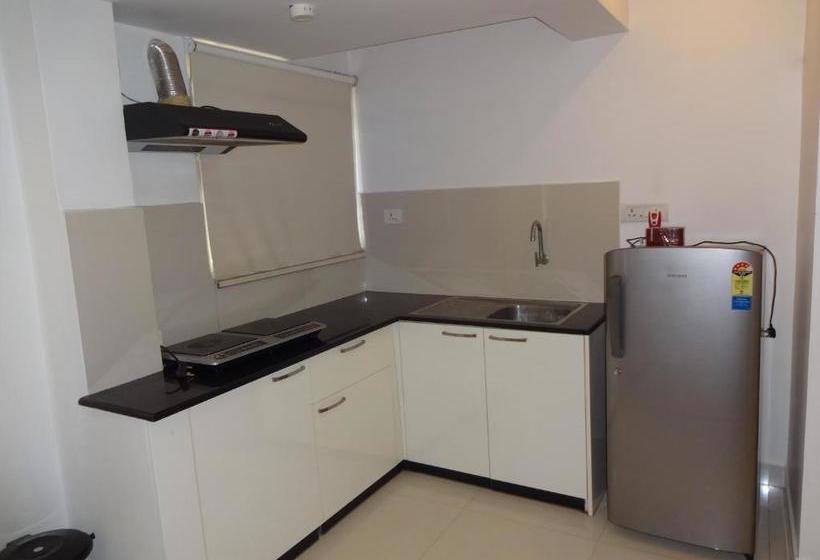 Convastay Gajel Near Apollo Greams Road