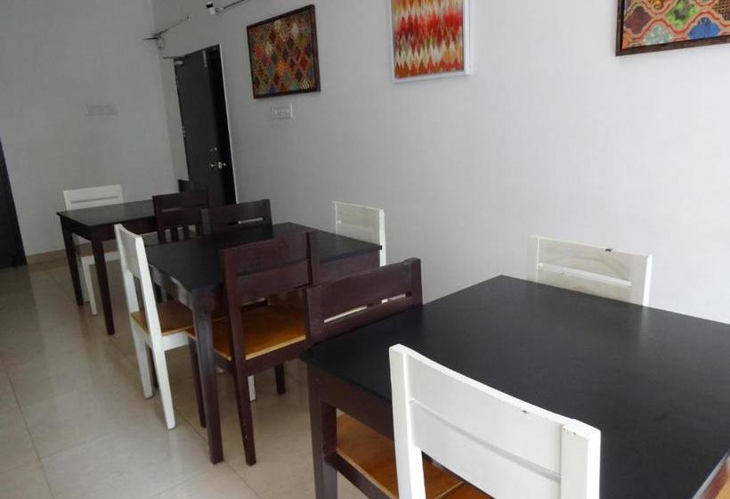 Convastay Gajel Near Apollo Greams Road