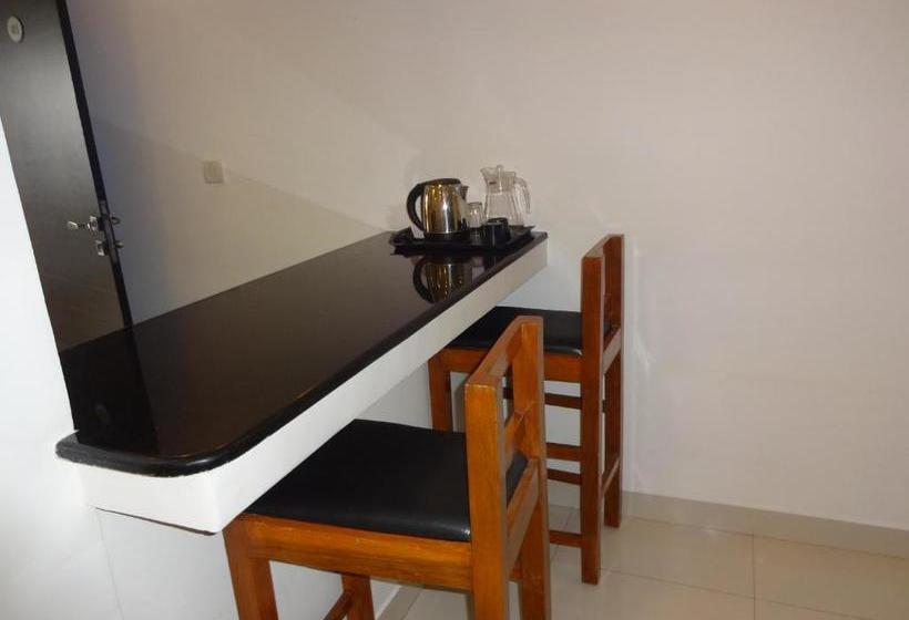 Convastay Gajel Near Apollo Greams Road