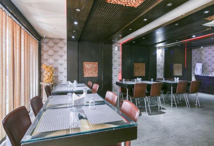 ホテル Blues Shivalik