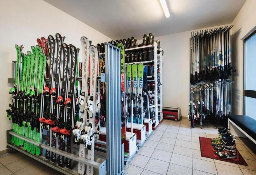 酒店 Laguscei Dolomites Mountain