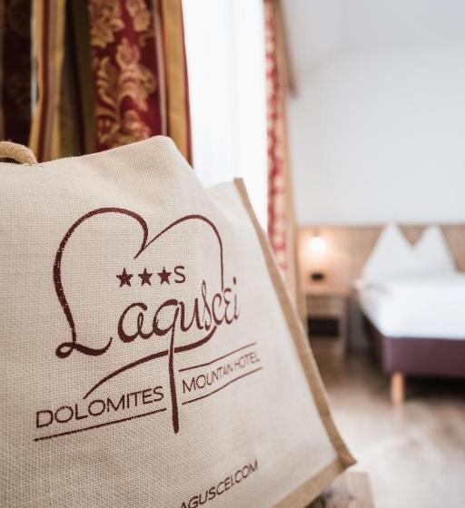 酒店 Laguscei Dolomites Mountain