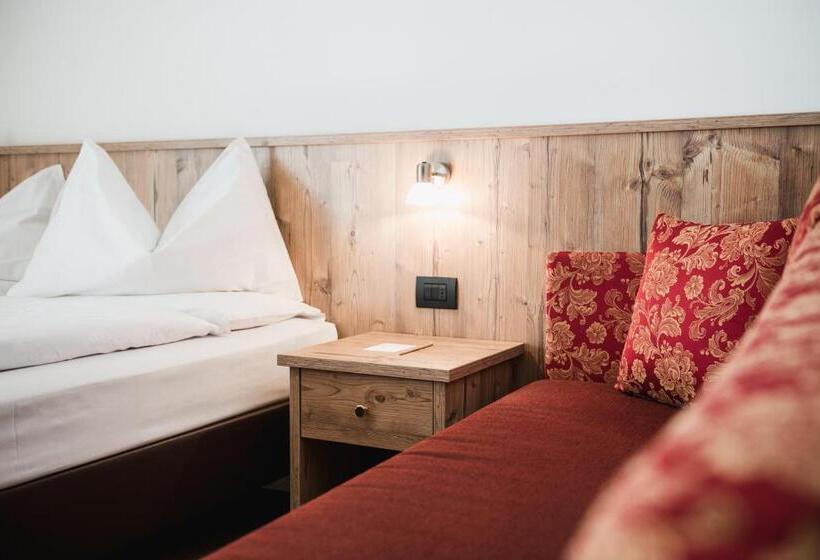 酒店 Laguscei Dolomites Mountain