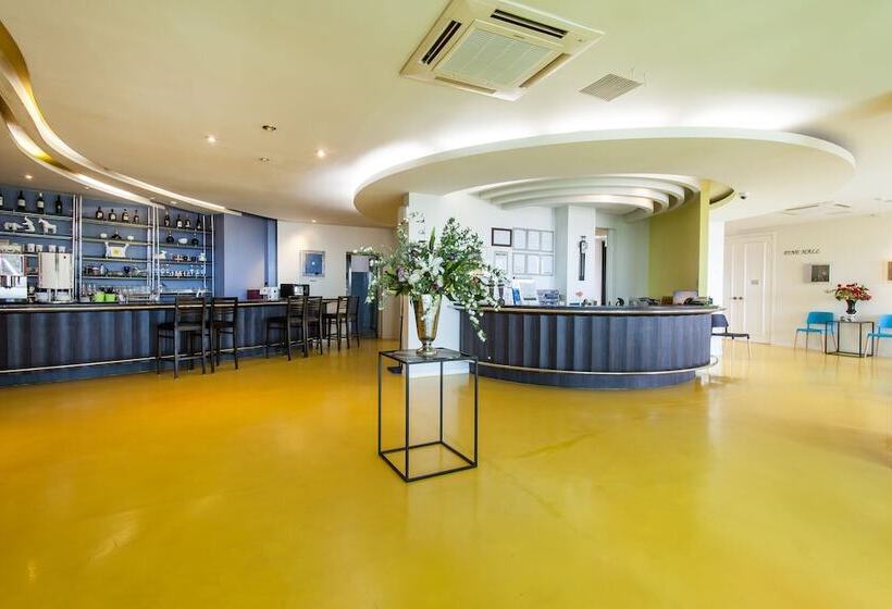 Pinebeach Hotel Pohang