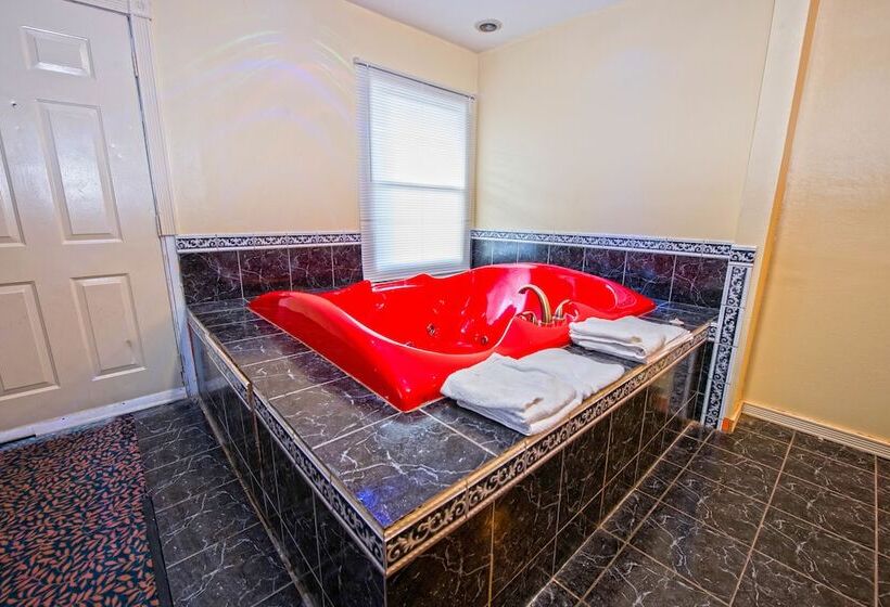 Мотель Presidential Inn & Suites