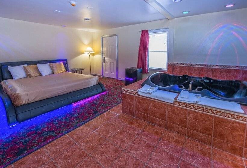 Мотель Presidential Inn & Suites