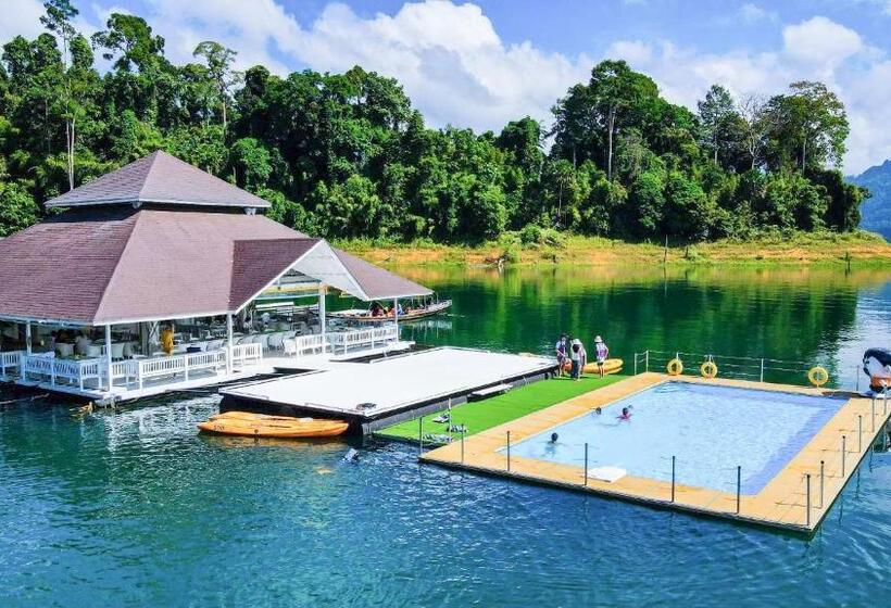 500 Rai Floating Resort