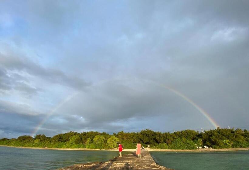 Общежитие Taketomijima Guesthouse And Je Taime