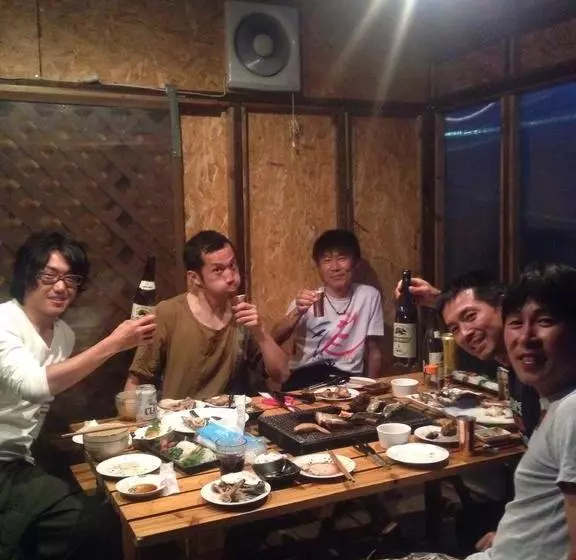 Aamiaismajoitus (B&B) Chitose Guesthouse Yurin