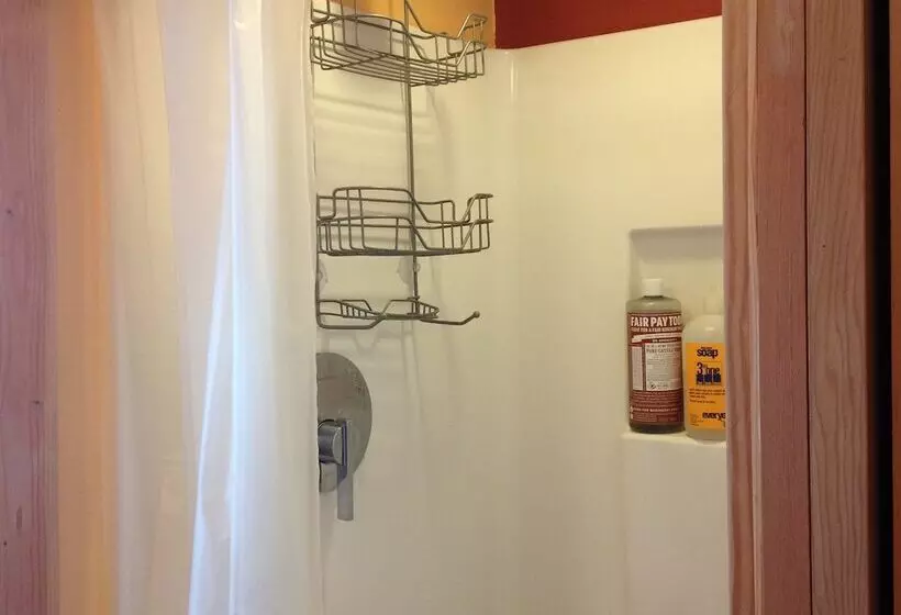 Aamiaismajoitus (B&B) Talus Rock Retreat