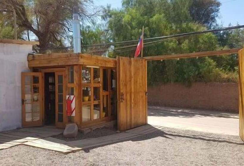 בית מלון כפרי La Cochera